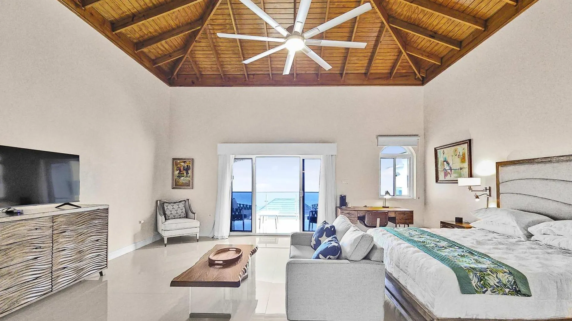 Villa Hospitality Expert Bts 10Br Pool Beach Montego Bay Jamaica